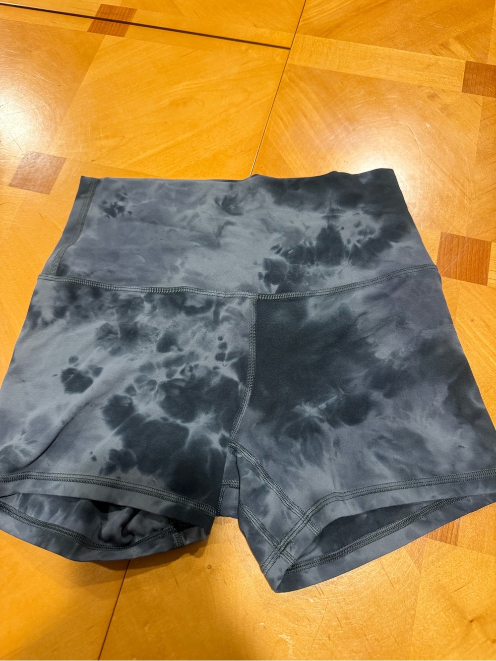 lululemon align 4” shorts